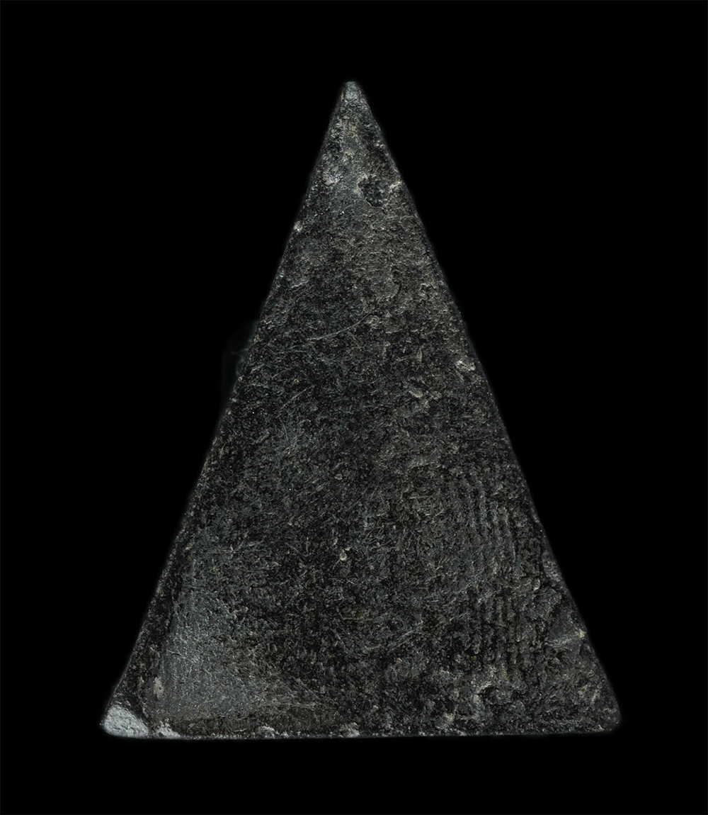 31Jul24 (187)p.jpg - พระนางพญา ฐานขีด หลวงพ่อกวย วัดโฆสิตาราม จ.ชัยนาท เนื้อผงพุทธคุณ ผงว่าน ผงใบลาน พระเก่าสวย มวลสารดี น่าเก็บสะสมบูชา | https://kamulet.in.th